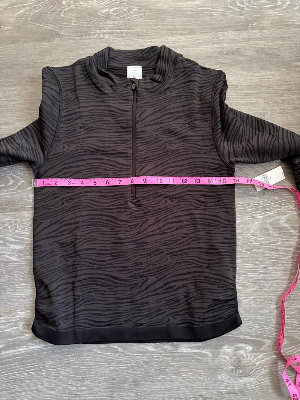 Old Navy Seamless Jacquard Mock-Neck Half-Zip Top, NWT, Multiple Sizes - Picture 10 of 16